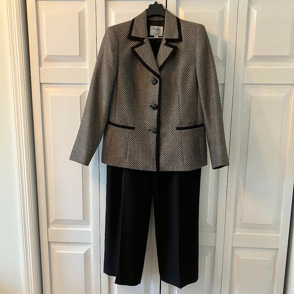 Le Suit Black and White Tweed Blazer with Black Trim